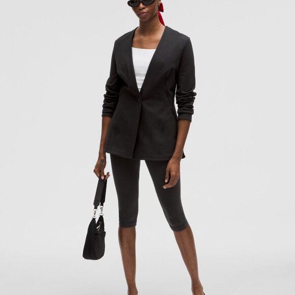 Stretch Knit Blazer In Black - Picture 2 of 8